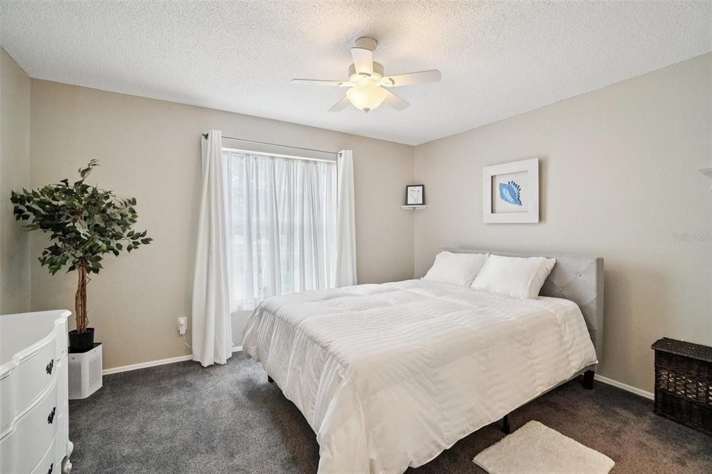 En Venta: $298,500 (2 camas, 2 baños, 1435 Pies cuadrados)