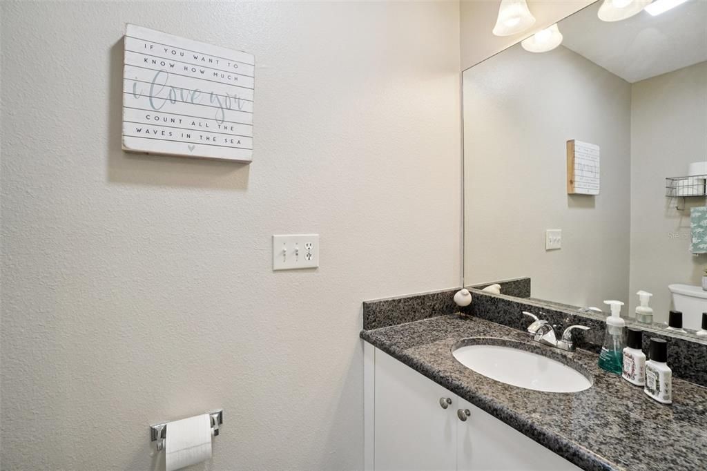 En Venta: $298,500 (2 camas, 2 baños, 1435 Pies cuadrados)