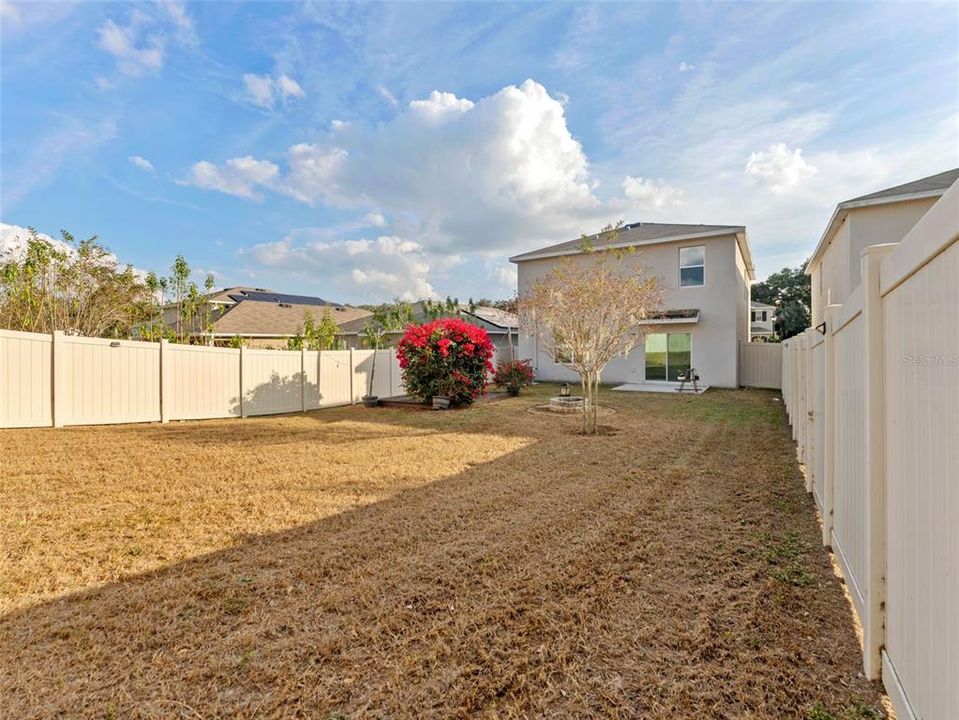 For Sale: $429,000 (4 beds, 2 baths, 2078 Square Feet)