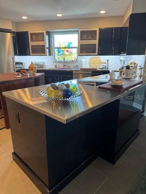 待售: $449,000 (1 贝兹, 1 浴室, 1027 平方英尺)