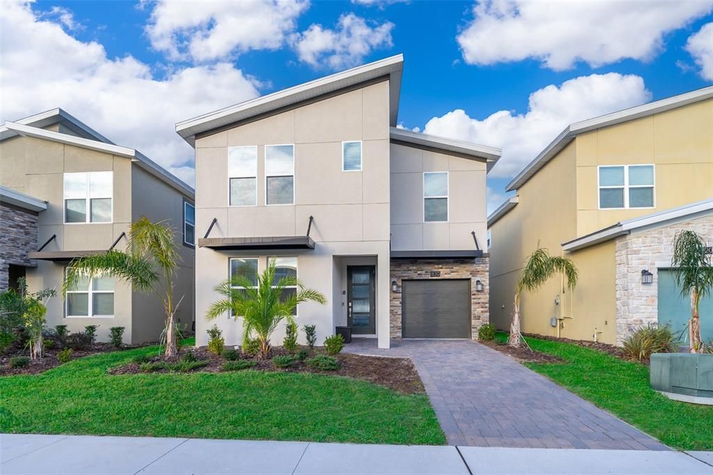 En Venta: $578,000 (6 camas, 5 baños, 3291 Pies cuadrados)