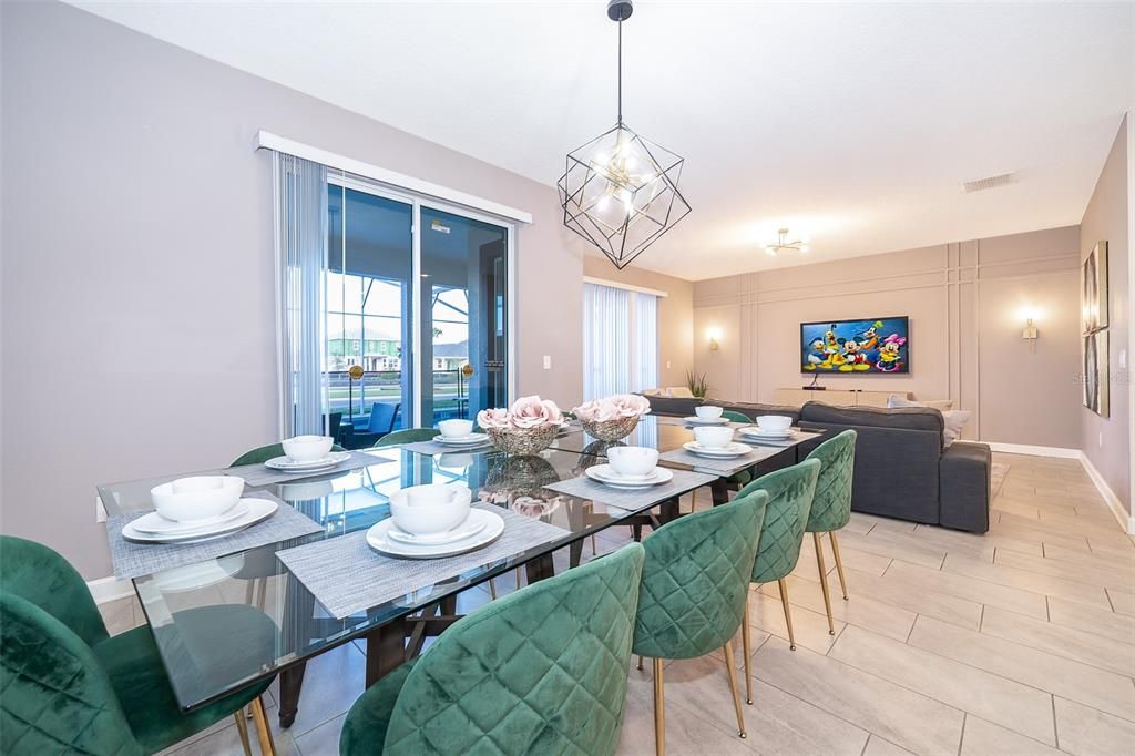 En Venta: $578,000 (6 camas, 5 baños, 3291 Pies cuadrados)