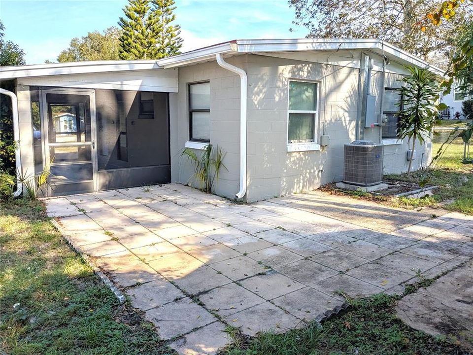 En Renta: $1,575 (2 camas, 1 baños, 888 Pies cuadrados)