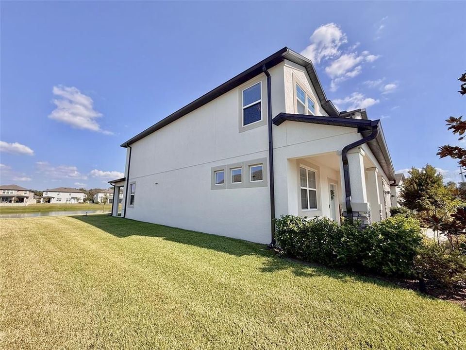 For Rent: $3,100 (5 beds, 3 baths, 3531 Square Feet)