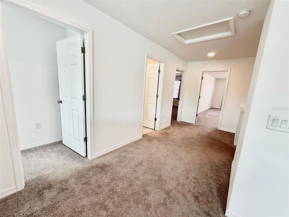 For Rent: $3,100 (5 beds, 3 baths, 3531 Square Feet)