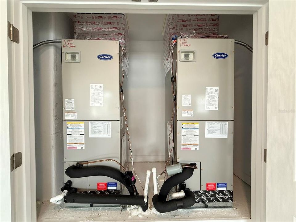 For Rent: $3,100 (5 beds, 3 baths, 3531 Square Feet)