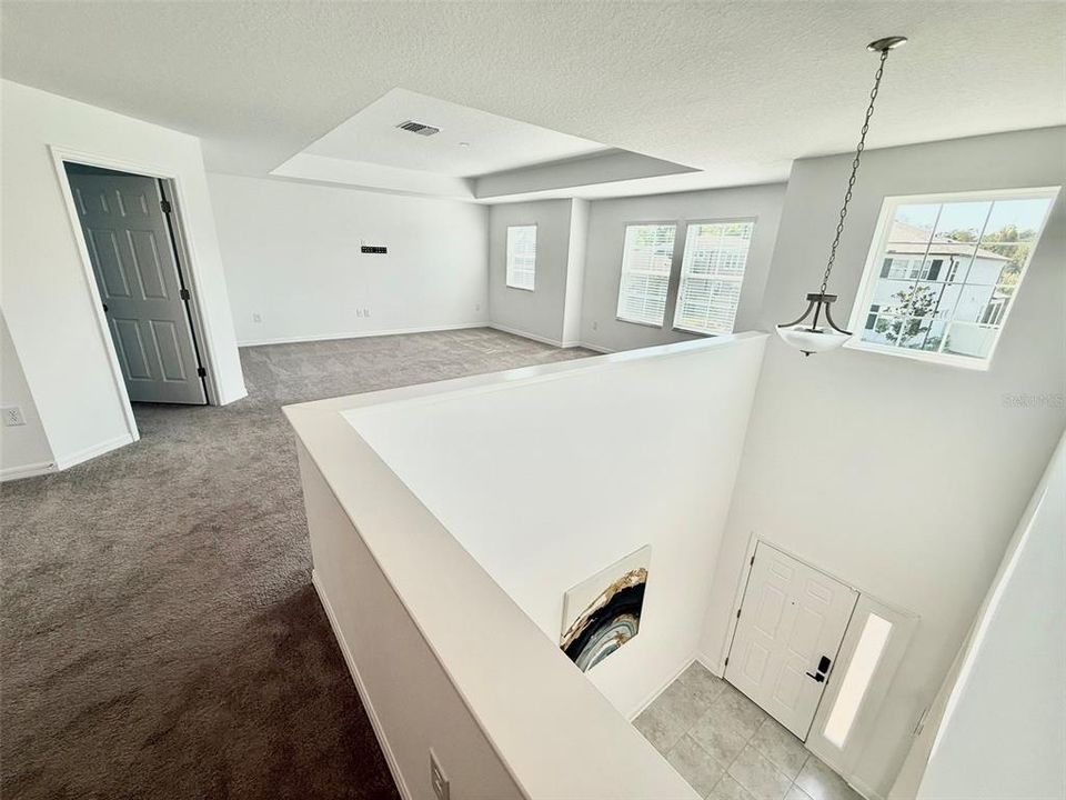 For Rent: $3,100 (5 beds, 3 baths, 3531 Square Feet)