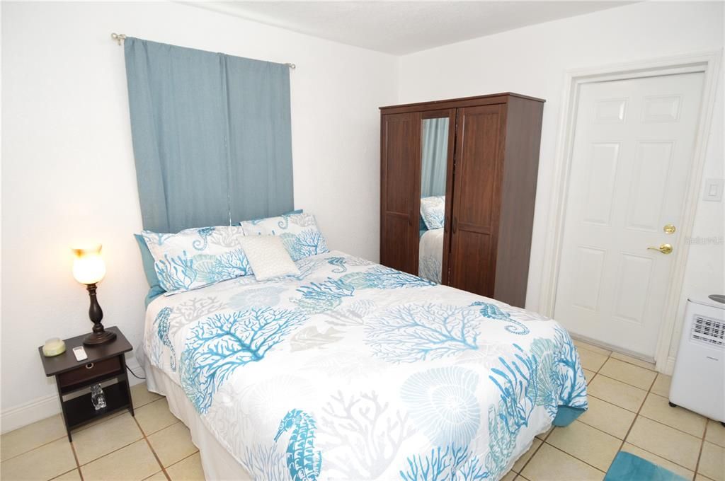 For Rent: $2,300 (1 beds, 1 baths, 625 Square Feet)