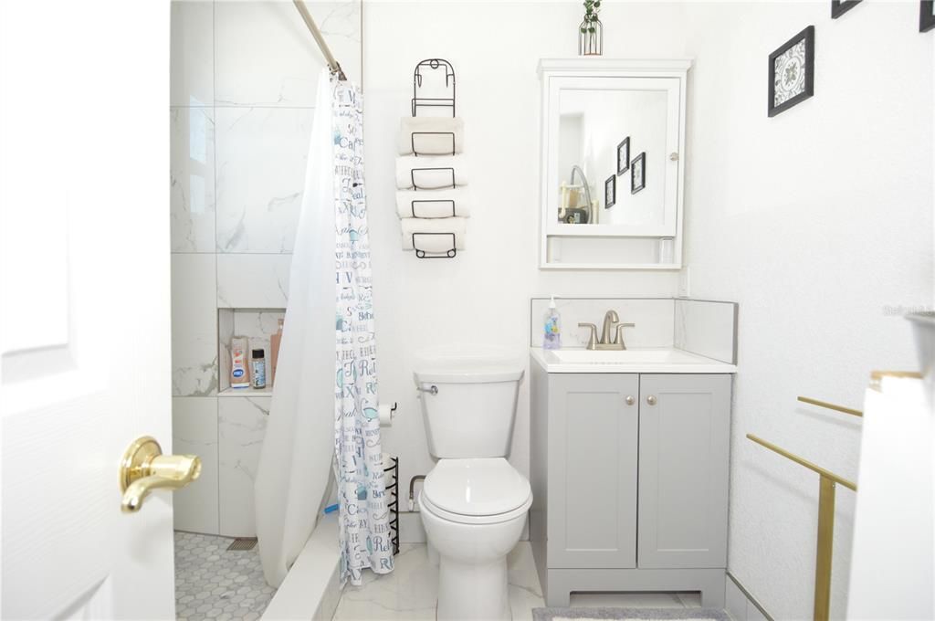 For Rent: $2,300 (1 beds, 1 baths, 625 Square Feet)