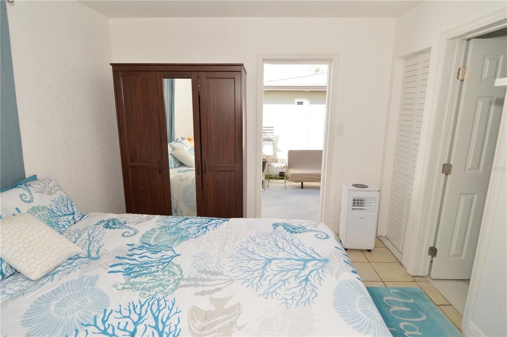 For Rent: $2,300 (1 beds, 1 baths, 625 Square Feet)