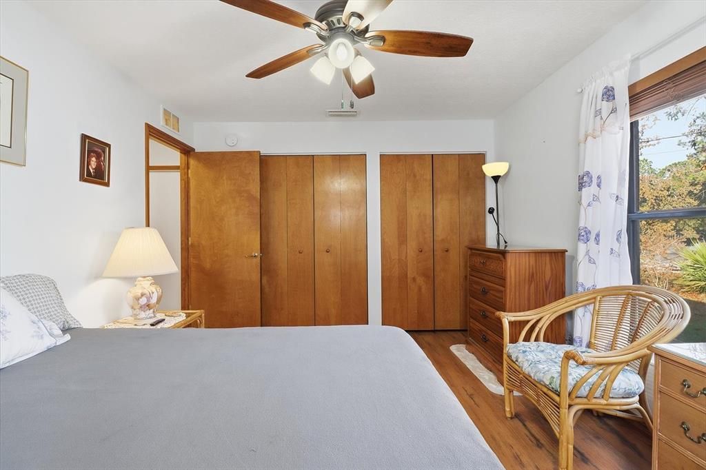 For Sale: $198,920 (2 beds, 2 baths, 1152 Square Feet)