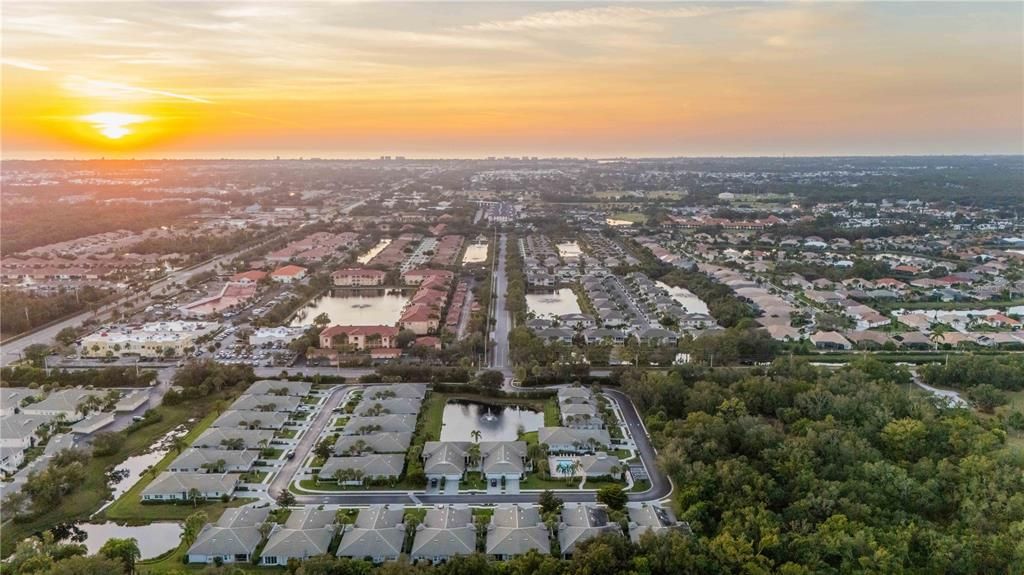 待售: $359,000 (2 贝兹, 2 浴室, 1437 平方英尺)