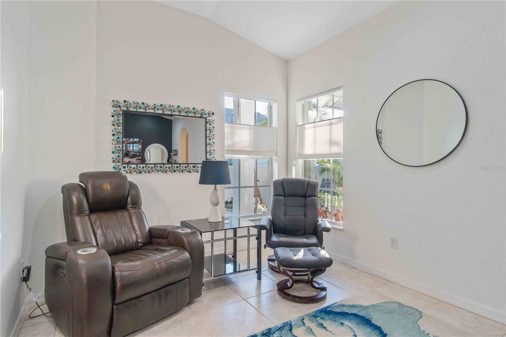 待售: $359,000 (2 贝兹, 2 浴室, 1437 平方英尺)