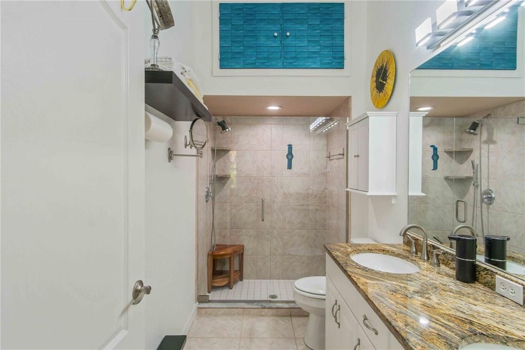 待售: $359,000 (2 贝兹, 2 浴室, 1437 平方英尺)