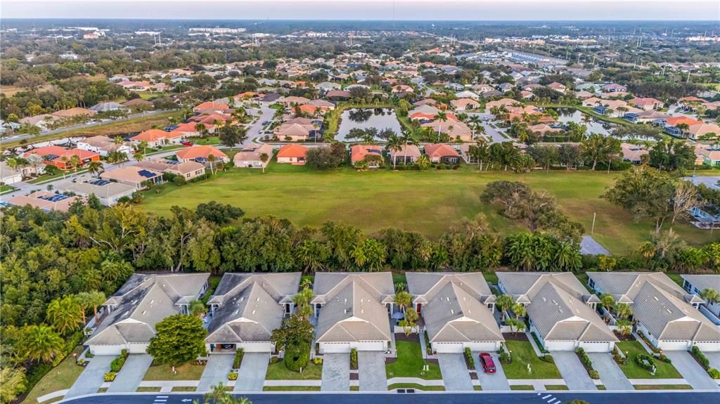 待售: $359,000 (2 贝兹, 2 浴室, 1437 平方英尺)