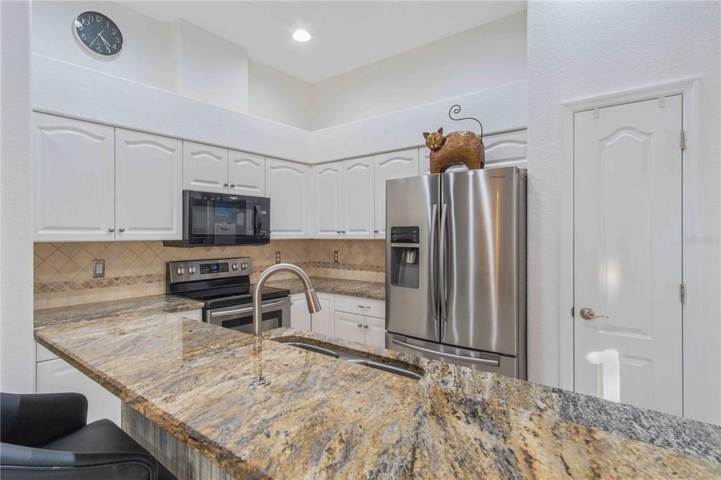 待售: $359,000 (2 贝兹, 2 浴室, 1437 平方英尺)