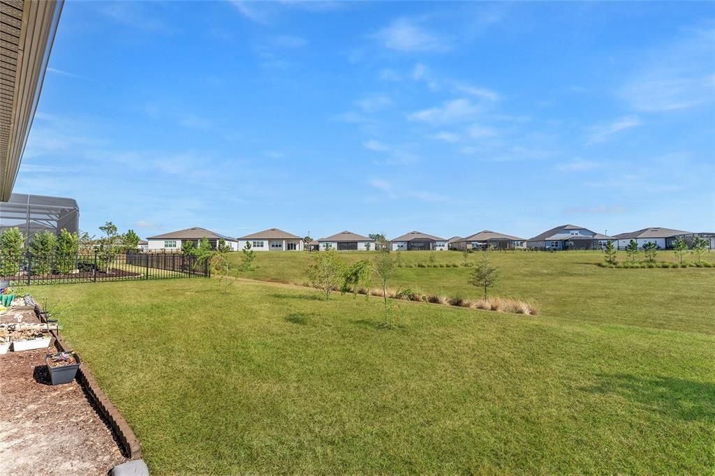 For Sale: $452,500 (3 beds, 2 baths, 2217 Square Feet)