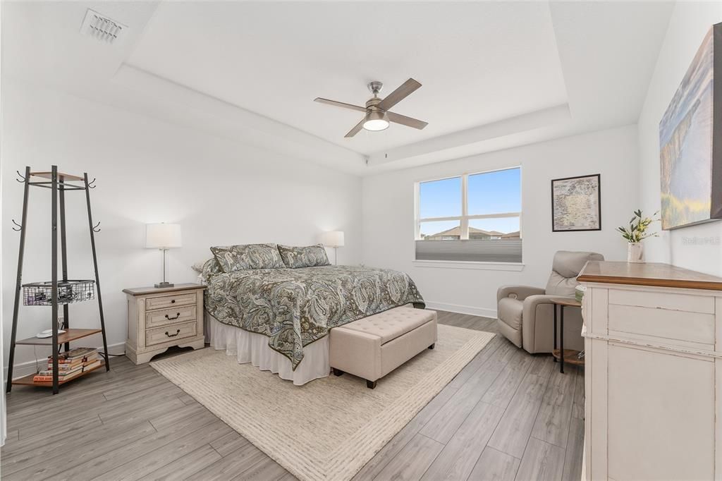 For Sale: $452,500 (3 beds, 2 baths, 2217 Square Feet)