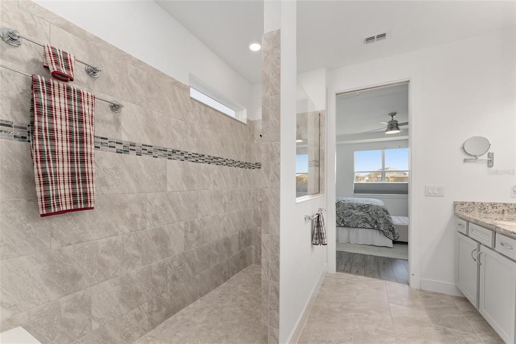 For Sale: $452,500 (3 beds, 2 baths, 2217 Square Feet)