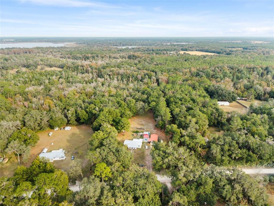 На продажу: $375,000 (46.89 acres)