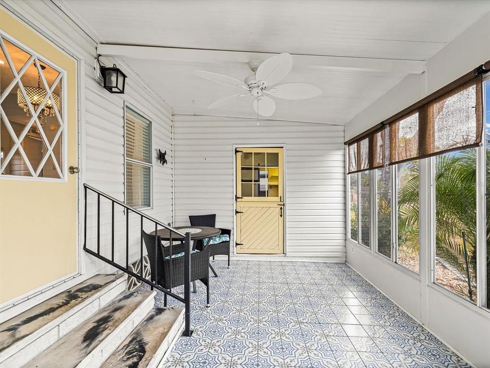 For Sale: $188,000 (2 beds, 2 baths, 1156 Square Feet)