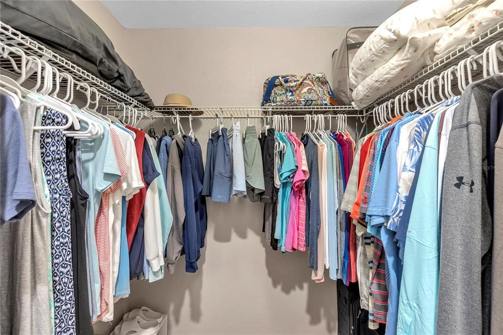 Activo con contrato: $259,900 (2 camas, 2 baños, 1156 Pies cuadrados)