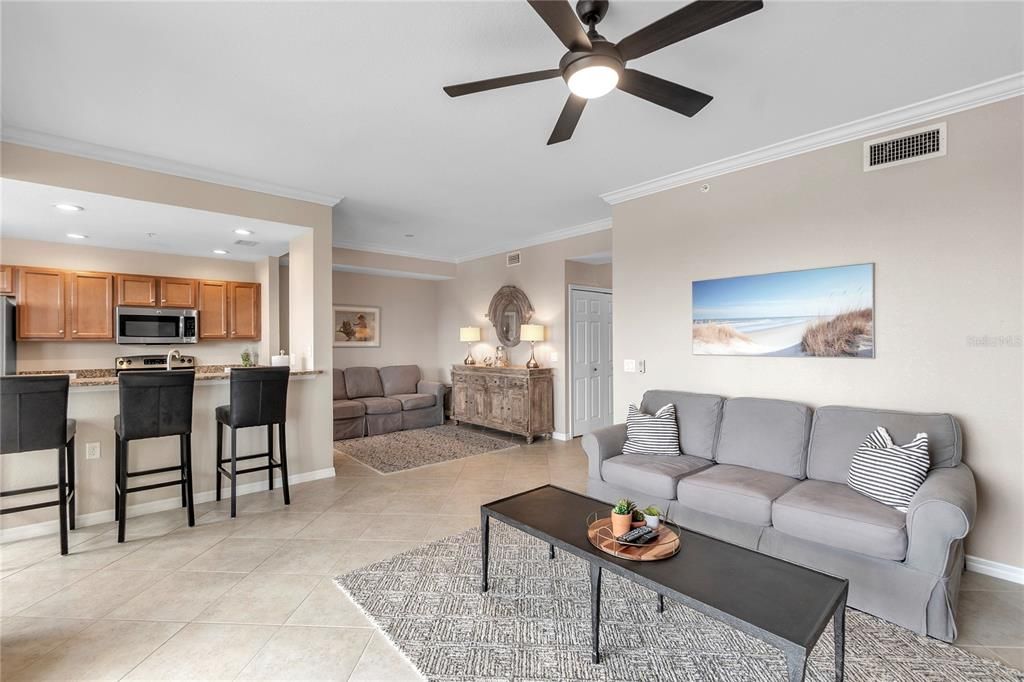 Activo con contrato: $259,900 (2 camas, 2 baños, 1156 Pies cuadrados)