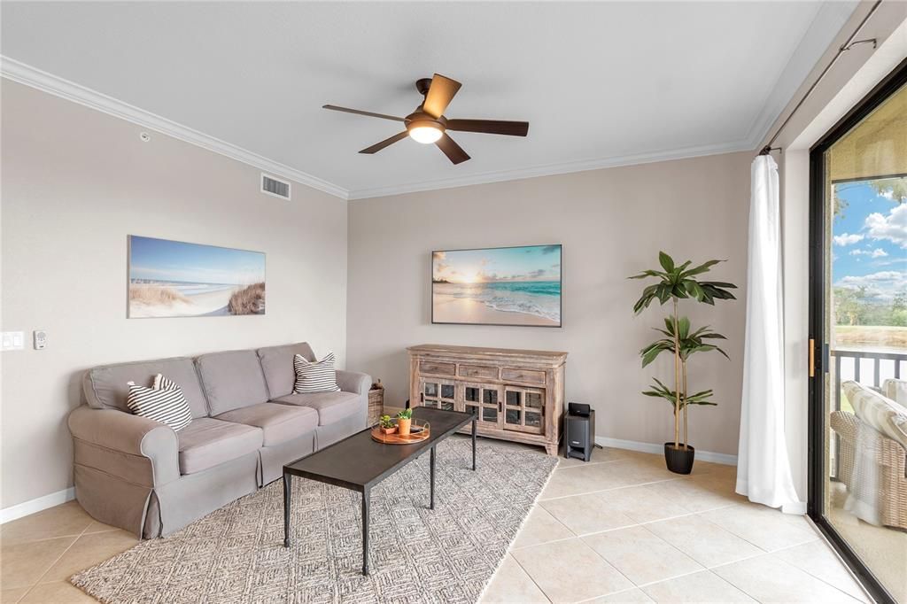 Activo con contrato: $259,900 (2 camas, 2 baños, 1156 Pies cuadrados)