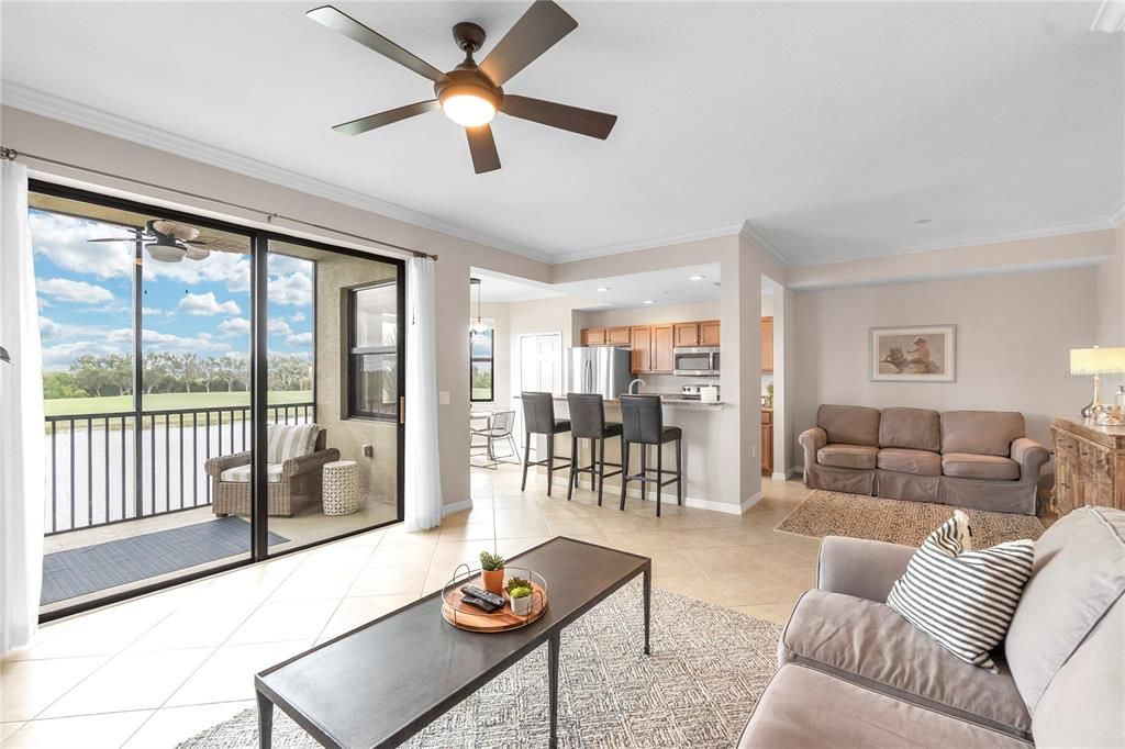 Activo con contrato: $259,900 (2 camas, 2 baños, 1156 Pies cuadrados)