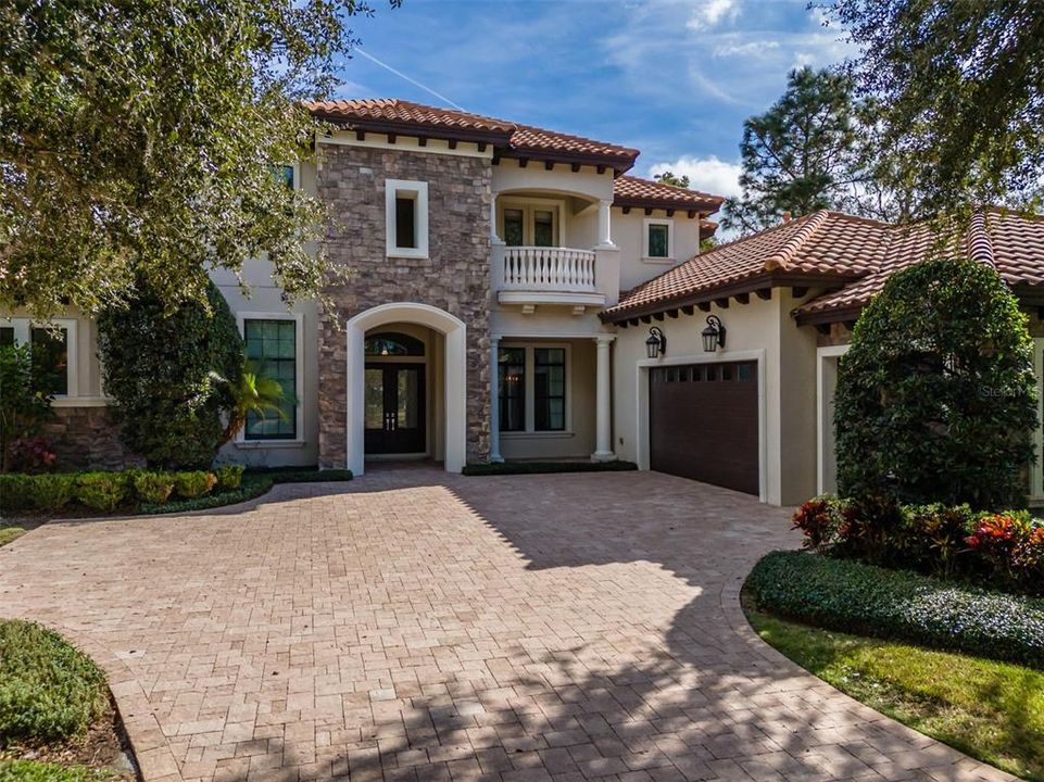 Activo con contrato: $1,695,000 (5 camas, 5 baños, 4760 Pies cuadrados)