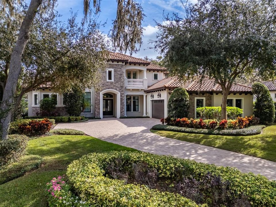 Activo con contrato: $1,695,000 (5 camas, 5 baños, 4760 Pies cuadrados)