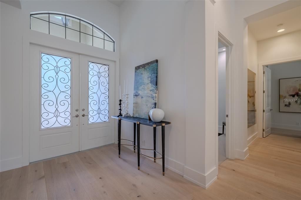 Activo con contrato: $1,695,000 (5 camas, 5 baños, 4760 Pies cuadrados)