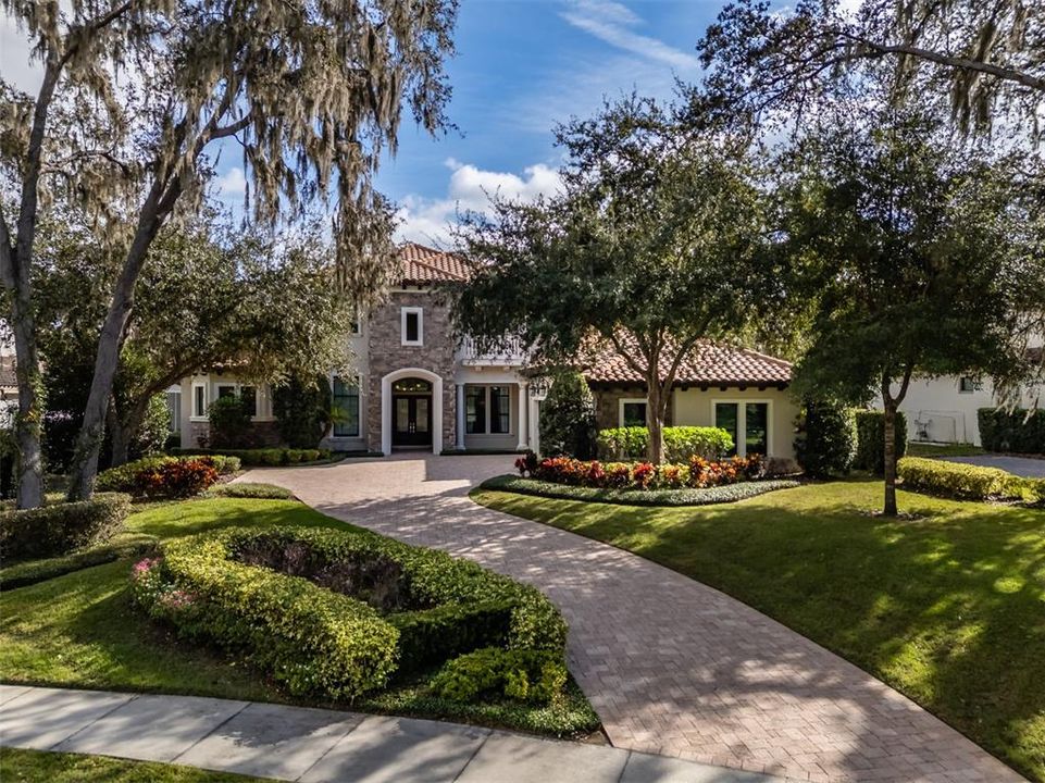 Activo con contrato: $1,695,000 (5 camas, 5 baños, 4760 Pies cuadrados)