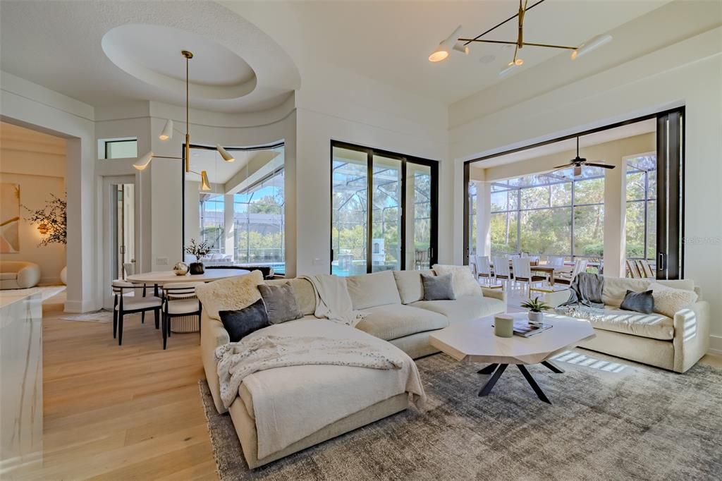 Activo con contrato: $1,695,000 (5 camas, 5 baños, 4760 Pies cuadrados)