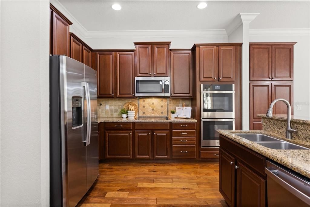 For Sale: $874,900 (4 beds, 4 baths, 3142 Square Feet)