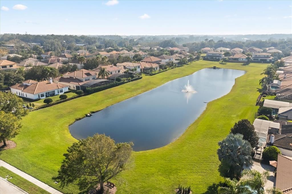 Activo con contrato: $874,900 (4 camas, 4 baños, 3142 Pies cuadrados)