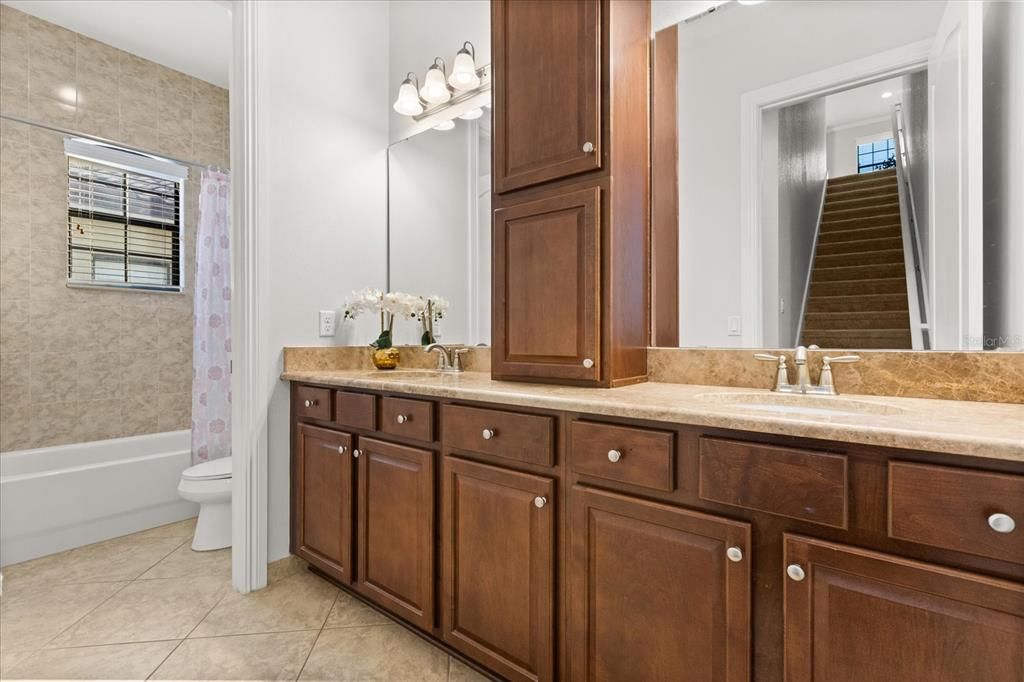 For Sale: $874,900 (4 beds, 4 baths, 3142 Square Feet)