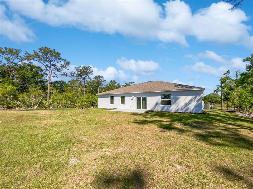 For Sale: $317,000 (4 beds, 2 baths, 2039 Square Feet)