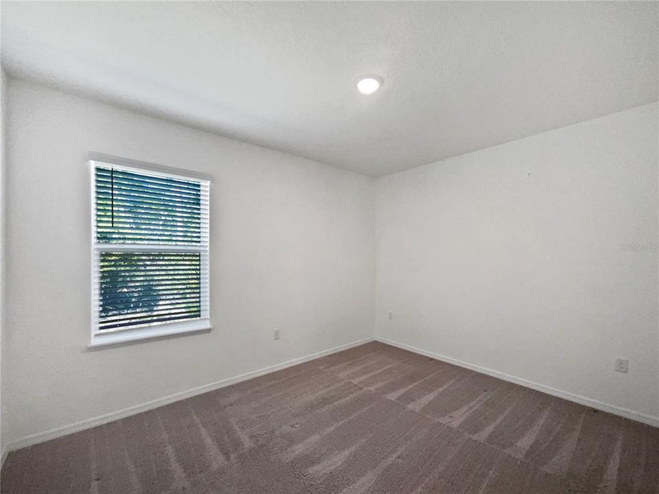 For Sale: $317,000 (4 beds, 2 baths, 2039 Square Feet)