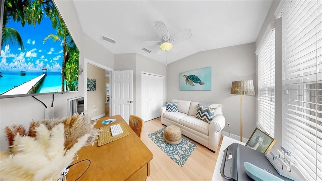 For Rent: $2,300 (3 beds, 2 baths, 1908 Square Feet)