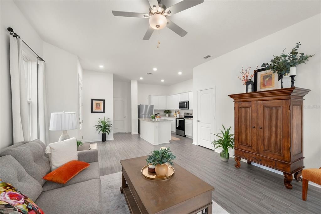 For Sale: $267,900 (3 beds, 2 baths, 1817 Square Feet)