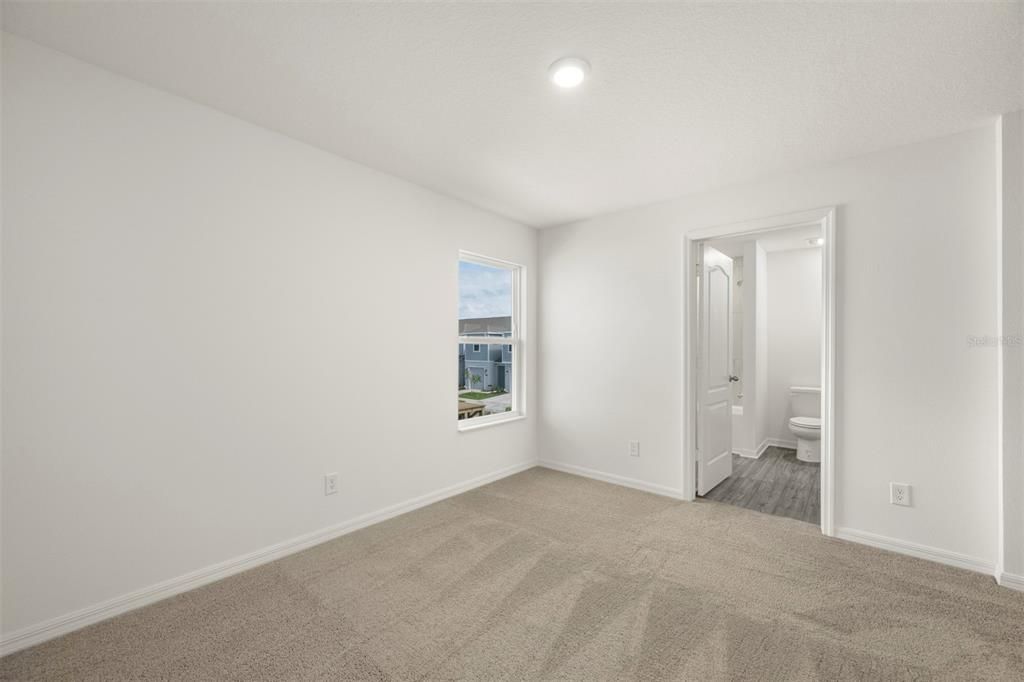 For Sale: $267,900 (3 beds, 2 baths, 1817 Square Feet)