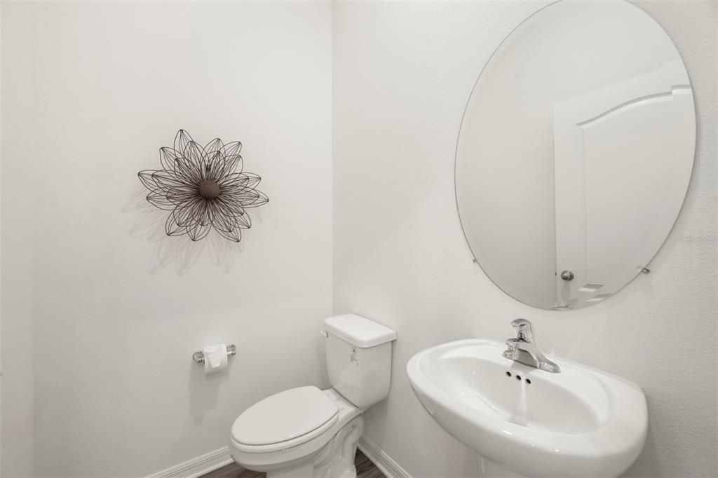 For Sale: $267,900 (3 beds, 2 baths, 1817 Square Feet)