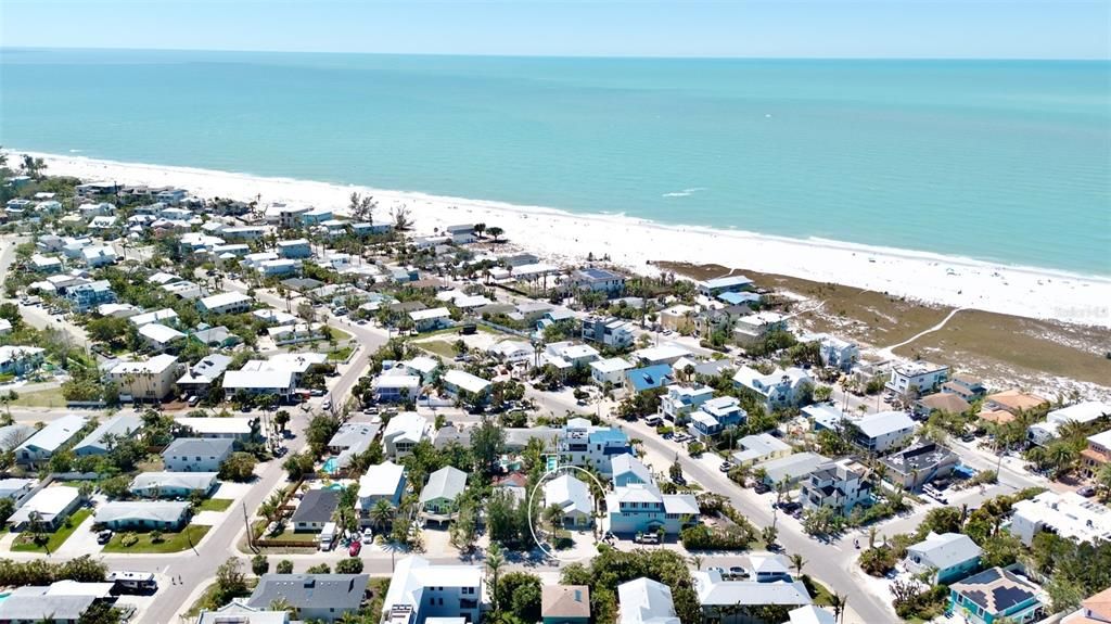 For Sale: $1,750,000 (2 beds, 2 baths, 1109 Square Feet)