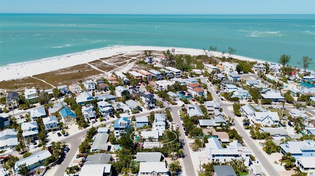 For Sale: $1,750,000 (2 beds, 2 baths, 1109 Square Feet)