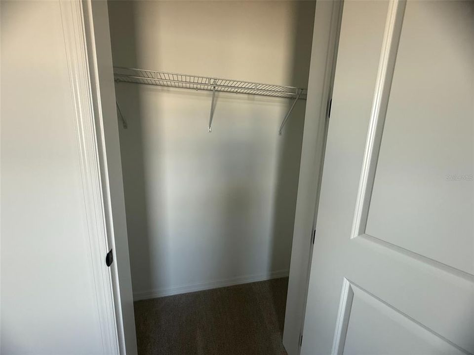 待售: $439,990 (4 贝兹, 2 浴室, 1903 平方英尺)