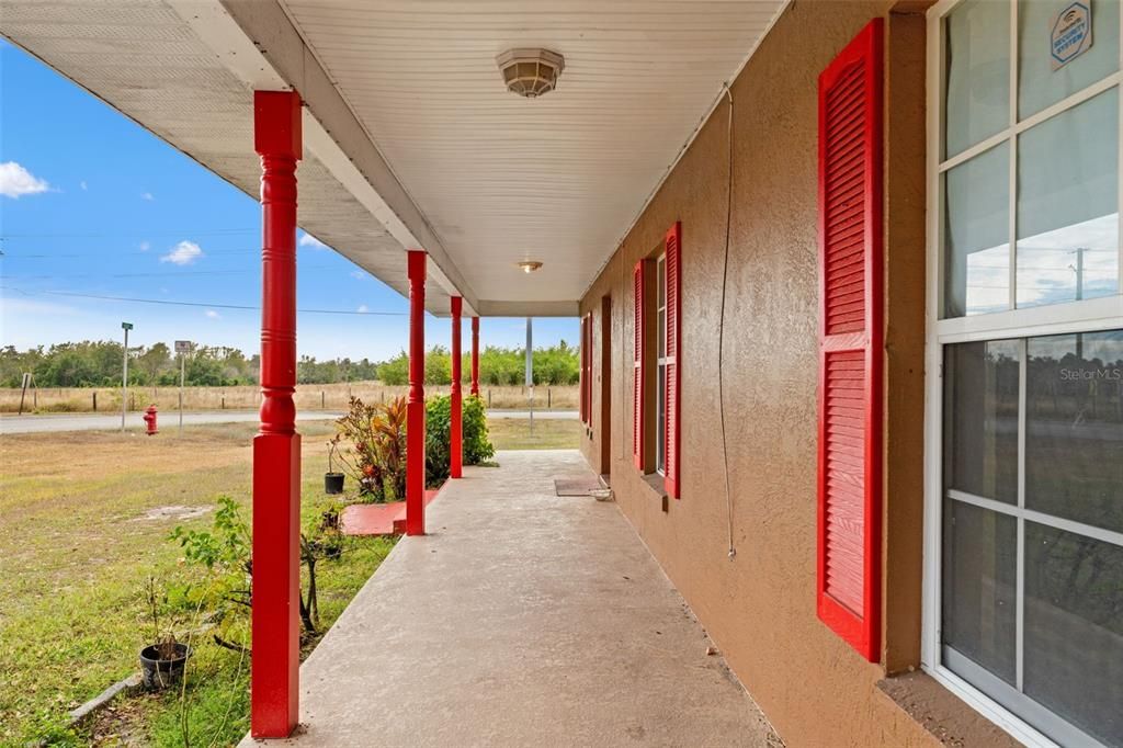 На продажу: $200,000 (3 спален, 2 ванн, 1276 Квадратных фут)