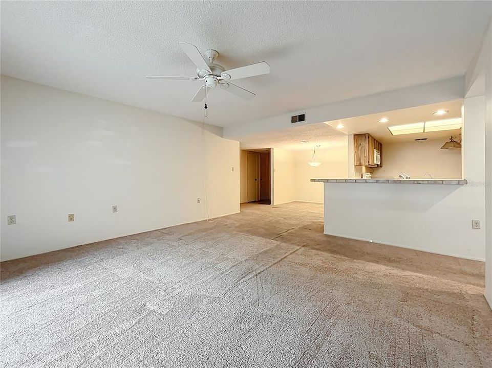 待售: $149,900 (3 贝兹, 2 浴室, 1385 平方英尺)