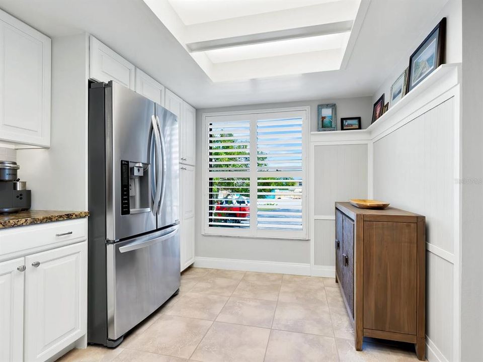 For Sale: $789,000 (2 beds, 2 baths, 1223 Square Feet)