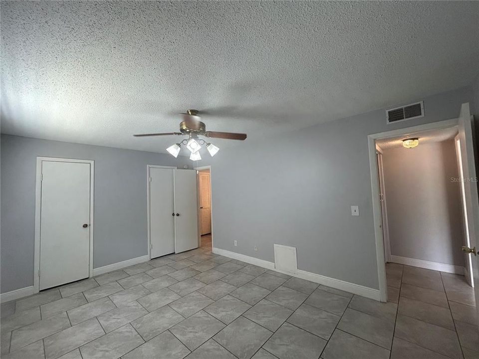 В аренду: $1,799 (3 спален, 2 ванн, 1588 Квадратных фут)